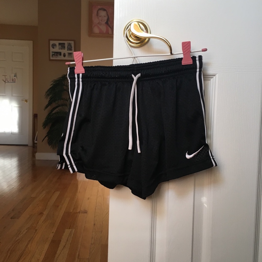 Black Nike Dri-Fit Athletic Shorts w/ Spandex